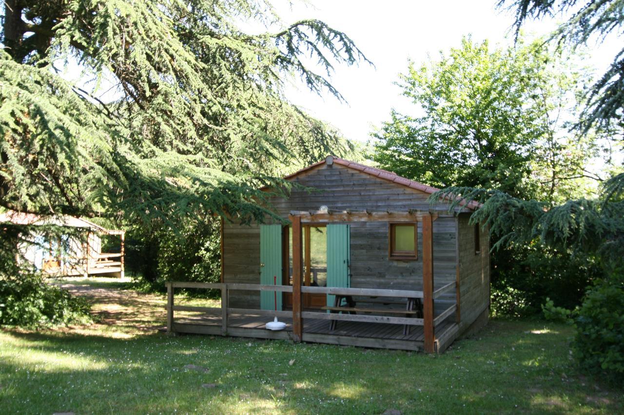 Les Chalets Du Domaine Des Soyeux Saint-Julien-Molin-Molette Exterior foto